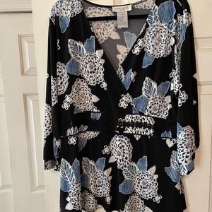 Nine West blue with white flower size 2x top